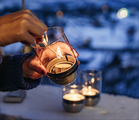 Gravity Candle