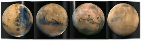 Vier Aufnahmen des Planeten Mars in unterschiedlichen Ansichten.